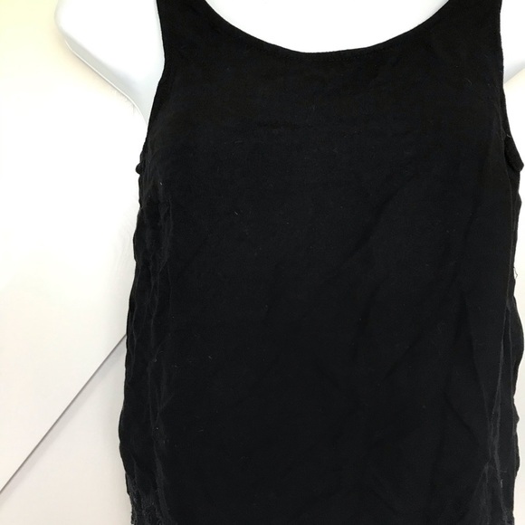 𝅺black cropped top tank top - Picture 2 of 4
